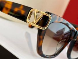 Picture of Valentino Sunglasses _SKUfw49838675fw